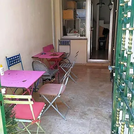 Hostel Crew Key West Antibes